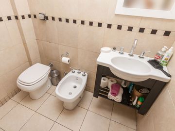 SEMI PISO 3  AMB. EN LANUSITA C/COCHERA BAULERA