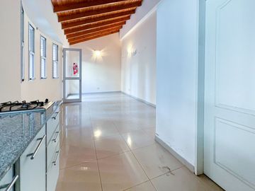 Departamento venta 4 amb. Lanús centro apto cred.