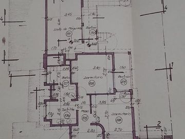 Casa en Av. Belgrano Sur 291 esquina M. Pampeanos