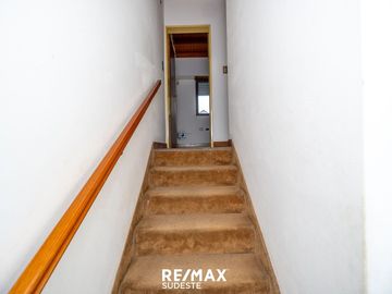VENTA CASA CARONTI 700 ESPECTACULAR UBICACIÓN