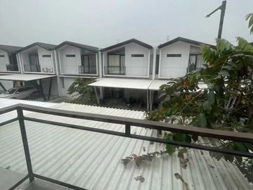 Disewakan Rumah 2 Lantai Siap Huni di Lippo Karawaci Tangerang