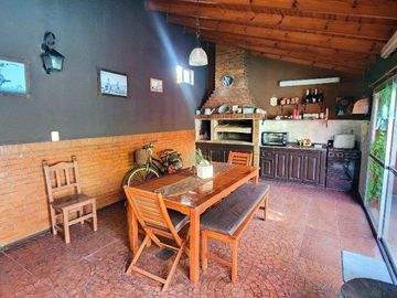 Vende:Excelente Chalet