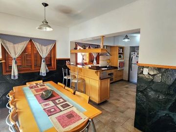 Vende:Excelente Chalet