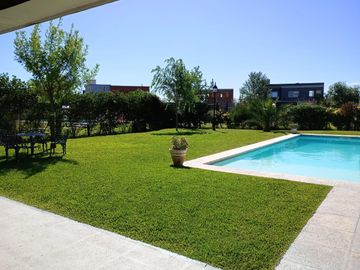 Casa en  venta / alquiler en Santo Domingo Canning
