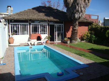 VENDE: CASA