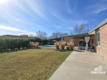 Venta Casa 4 dormitorios Puerto Roldán