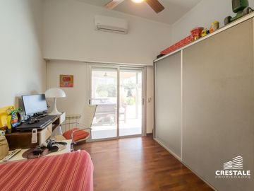 Venta Casa 4 dormitorios Puerto Roldán