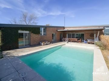 Venta Casa 4 dormitorios Puerto Roldán