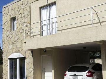 Excelente dúplex a la venta en el centro de Canning