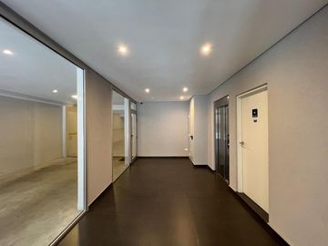 Condarco 134, Wilde ¡Semipiso de 4 ambientes con dos baños en Venta!