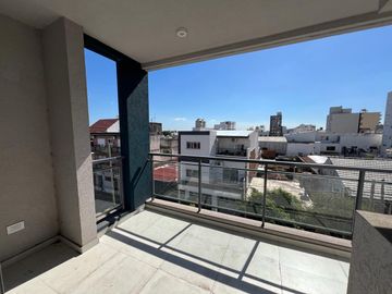 Condarco 134, Wilde ¡Semipiso de 4 ambientes con dos baños en Venta!