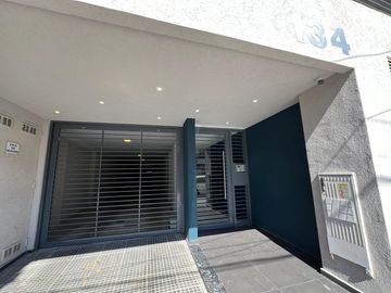 Condarco 134, Wilde ¡Semipiso de 4 ambientes con dos baños en Venta!