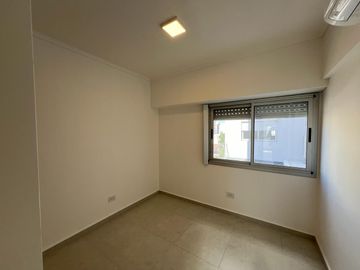 Condarco 134, Wilde ¡Semipiso de 4 ambientes con dos baños en Venta!
