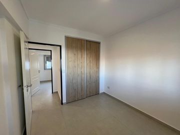 Condarco 134, Wilde ¡Semipiso de 4 ambientes con dos baños en Venta!