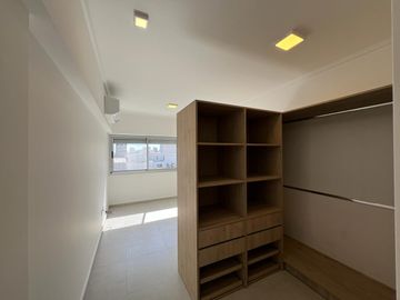 Condarco 134, Wilde ¡Semipiso de 4 ambientes con dos baños en Venta!