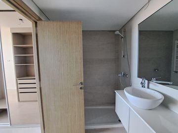 VENTA - Departamento de calidad 2 dormitorios con vista franca al río,  Arroyito, Rosario