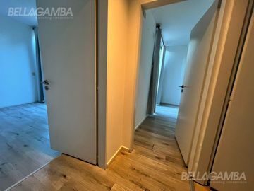 Departamento en 3 ambientes con balcón terraza.
