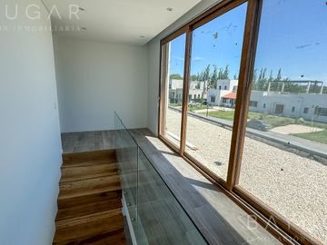 Venta Casa - Barrio Privado el Millord / Pilara - Vista al Polo