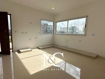 Casa en venta en Santo Domingo Canning esteban Echeverria