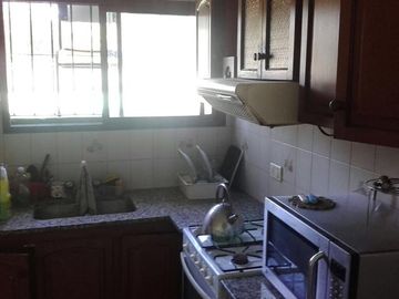 Casa - Burzaco