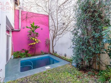 Venta Casa sobre lote propio con jardín, pileta y terraza en Colegiales!!!