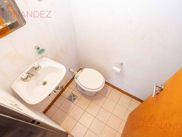 Venta Casa sobre lote propio con jardín, pileta y terraza en Colegiales!!!