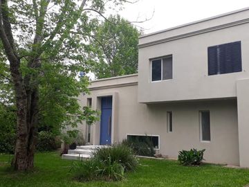EXCELENTE OPORTUNIDAD ! Casa - Barrio Los Robles Ing. Maschwitz