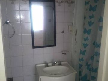 Departamento Tipo Casa en Venta en Lanus Este