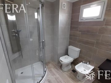 Venta de departamento 3 ambientes en Wilde  (25608)
