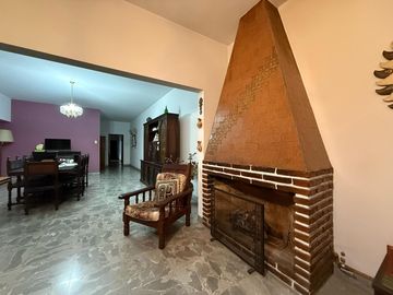 Casa cuatro ambientes a la venta en wilde apto credito