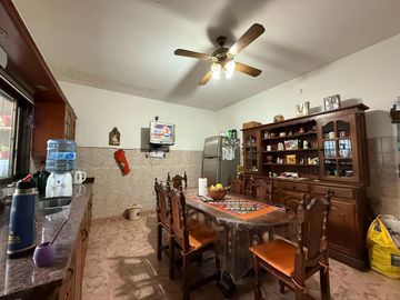 Casa cuatro ambientes a la venta en wilde apto credito