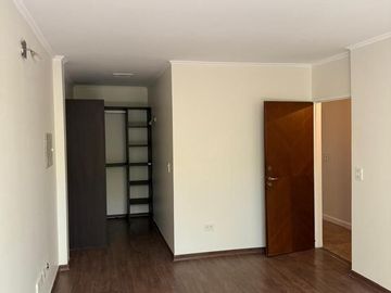 Departamento en venta - 2 Dormitorios 2 Baños - Cochera - 112Mts2 - Monte Grande