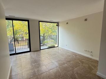 Departamento en venta - 2 Dormitorios 2 Baños - Cochera - 112Mts2 - Monte Grande