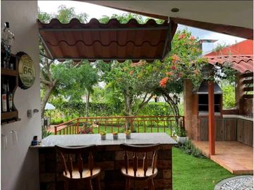 VENDO CASA EN ARRAIJAN EN COLINAS DEL OESTE