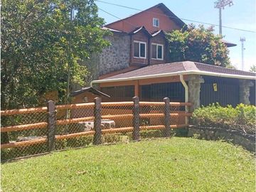 VENTA DE 2 CASAS EN DOLEGA 3,212 METROS