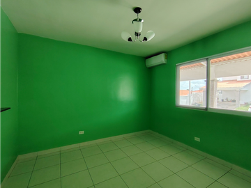 Casa en venta en Costa Verde - P.H. Versalles Oeste (DR)