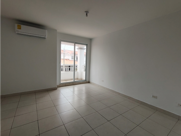 Casa en venta en Costa Verde - P.H. Versalles Oeste (DR)