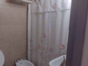 GREENWOOD INMOBILIARIA VENDE HERMOSO DEPARTAMENTO EN EL BARRIO BOMBAL CIUDAD !