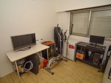 Departamento con patio en zona Sur