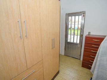 Departamento con patio en zona Sur