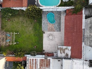 Departamento con patio en zona Sur