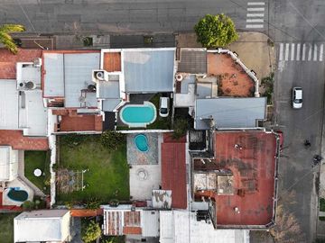 Departamento con patio en zona Sur