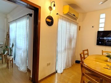 TRIPLEX EN VENTA DE 4 AMBIENTES RAMOS MEJIA