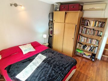 TRIPLEX EN VENTA DE 4 AMBIENTES RAMOS MEJIA