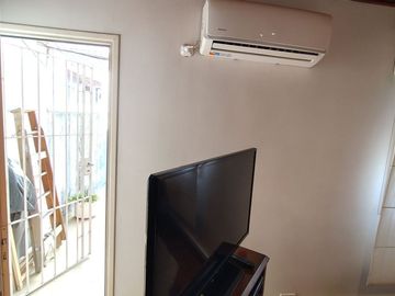 TRIPLEX EN VENTA DE 4 AMBIENTES RAMOS MEJIA