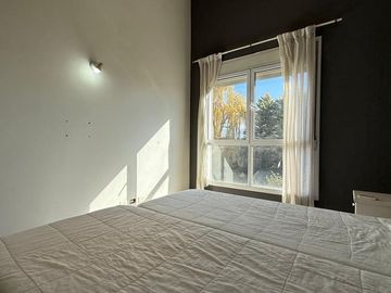 Casa en venta barrio pueyrredon 4 habitaciones