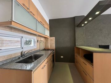 Venta monoambiente Villa Pueyrredón balcón