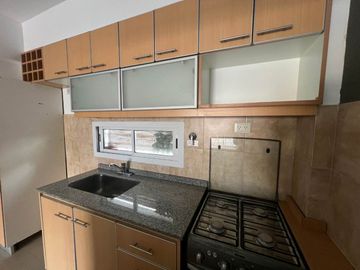 Venta monoambiente Villa Pueyrredón balcón