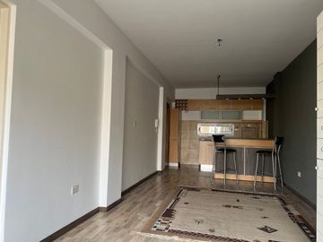 Venta monoambiente Villa Pueyrredón balcón