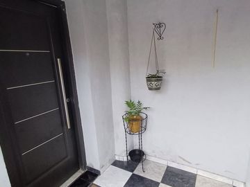 Casa 7 ambientes venta Lanus Oeste